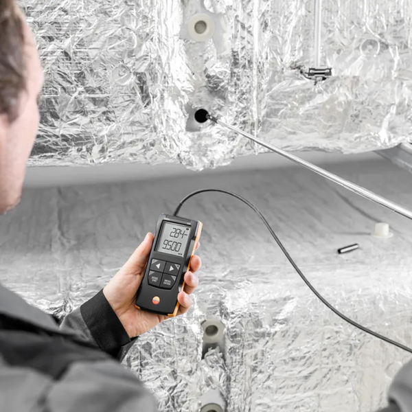 ANEMOMETRO HILO CALIENTE TESTO 425 CON CONEXIÓN APP