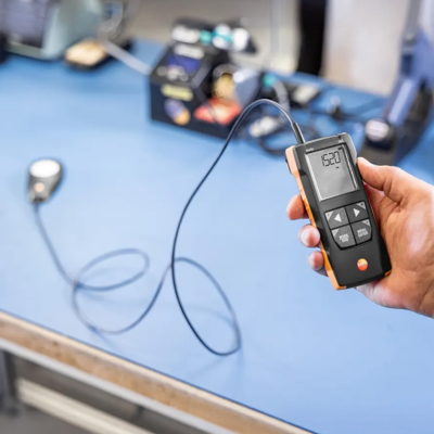 MEDIDOR DE LUX TESTO 545 CON CONEXIÓN APP